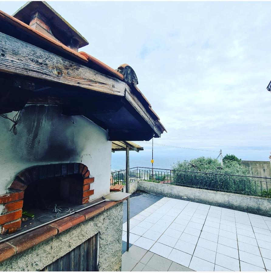 Bbq House Apartamento Sanremo Exterior foto