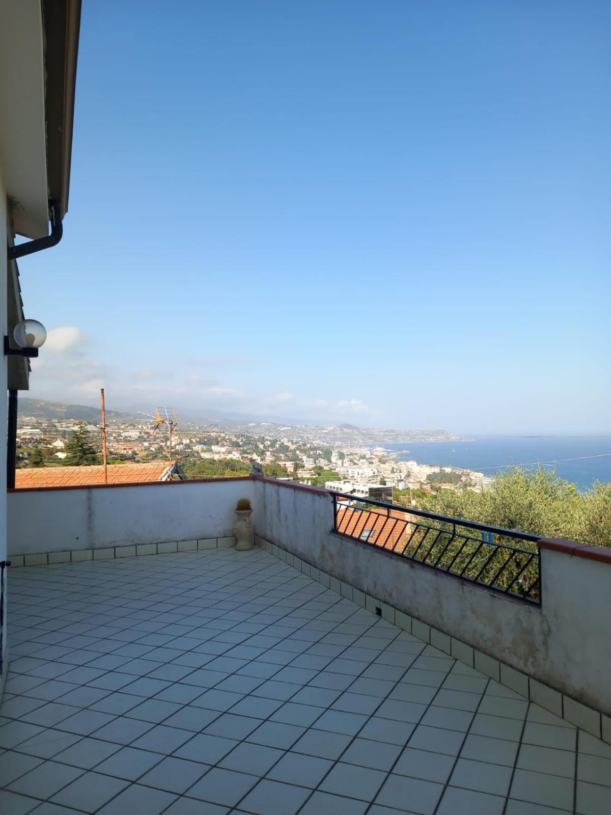 Bbq House Apartamento Sanremo Exterior foto